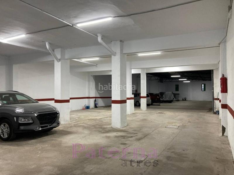 Foto b22e3bb3-1f1a-4ddb-9787-e17a9a6eb339. Geschäftsraum in Centro Ciudad Paterna