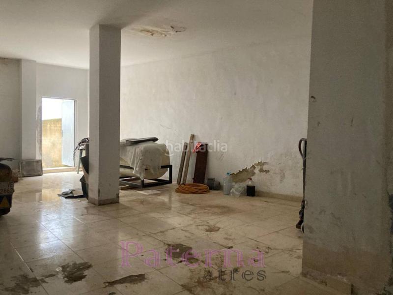 Foto 31a1e927-f275-4b86-b1e2-4c770d9a1f5b. Alquiler local comercial alquiler de local en Centro Ciudad Paterna