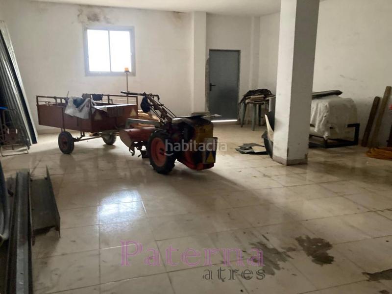 Foto 410c84fc-e2a7-4d08-b092-8d13bc095ec3. Alquiler local comercial alquiler de local en Centro Ciudad Paterna