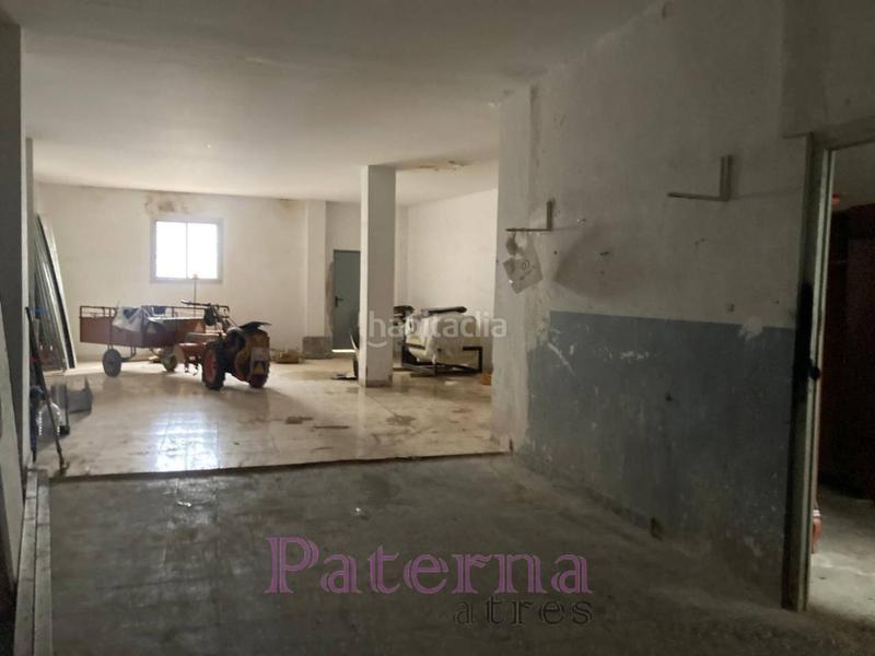 Foto bf83e1c8-c502-4c54-bf2c-5a9bfc8c525f. Alquiler local comercial alquiler de local en Centro Ciudad Paterna