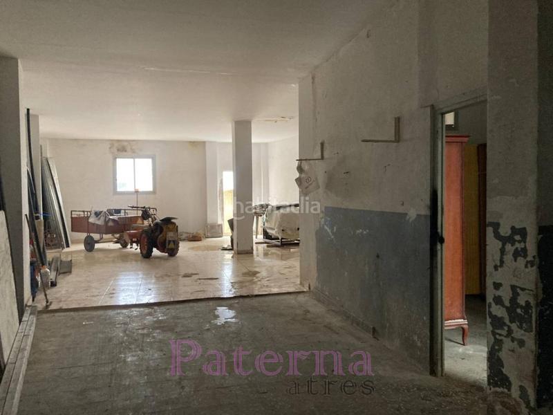 Foto e8b5c74d-5682-4cb1-8bd5-735e4d353929. Lloguer local comercial a Centro Ciudad Paterna