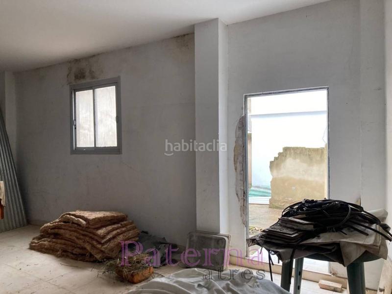 Foto f88c9304-88c8-4227-8a72-26b52513538b. Lloguer local comercial a Centro Ciudad Paterna