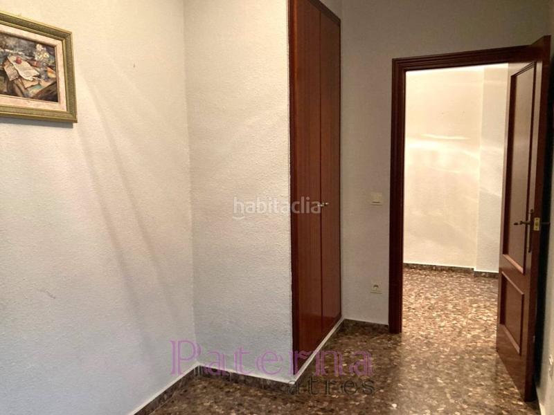 Foto ba1ff22f-8384-40c7-bafb-9b2052f745f0. Appartement avec parking dans El Alborgí Paterna