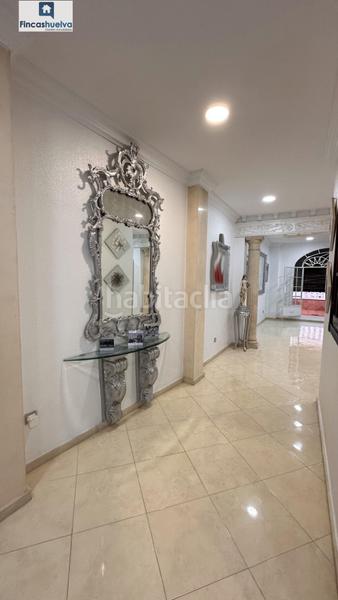 Foto 064912d6-57e9-45ac-9ae2-eb71ae1bb51f. Casa amb aparcament a Moguer