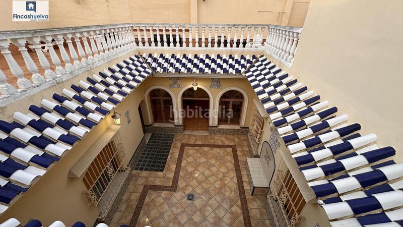 Foto 240db4b4-b7b5-4b44-a0eb-e69b3fc4e927. Casa amb aparcament a Moguer