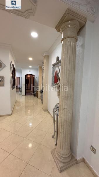 Foto 3b37aa51-9fcf-45bf-ba10-736f8903aa48. Casa amb aparcament a Moguer