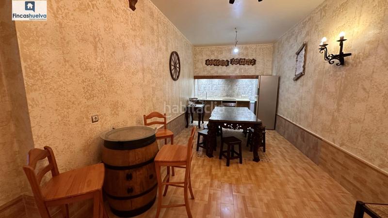 Foto 46f01f19-b09a-4cc5-be4d-1d349c395f37. Casa amb aparcament a Moguer