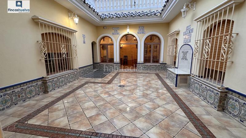 Foto 5741d8be-fdf9-4a28-bdde-be221cee00ee. Casa amb aparcament a Moguer