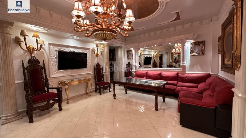 Foto 70598d14-0ca0-4706-8350-e5901b62deee. Casa amb aparcament a Moguer