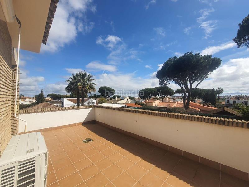 Foto 6a5a21ff-2d0f-4d27-a111-ab4978eb9711. Chalet with parking pool in Dehesa - Monacilla Aljaraque