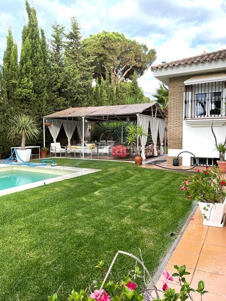 Foto 9b048584-317c-4aea-ae31-f8c8db64012b. Chalet with parking pool in Dehesa - Monacilla Aljaraque