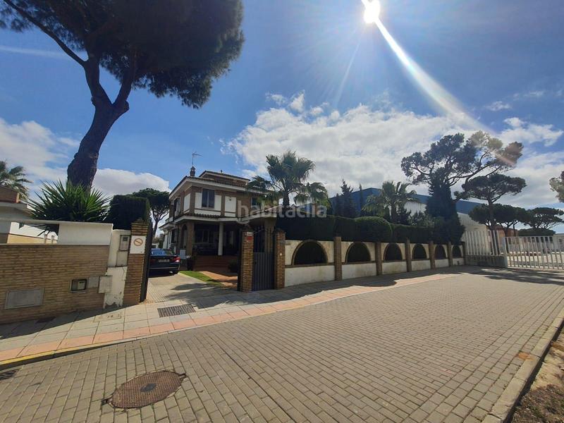 Foto e28e3866-1482-42d8-ad37-750f9b9316f1. Chalet with parking pool in Dehesa - Monacilla Aljaraque