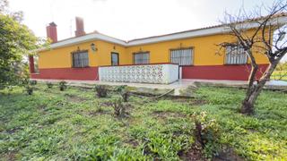 Masia en Gibralen. Finca rustica de 32.000 m2 en gibralen con casa
