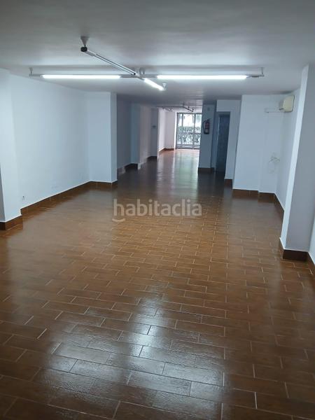 Foto f876502a-76d7-406c-8935-ae2e7a6e7733. Local commercial dans Centro Huelva