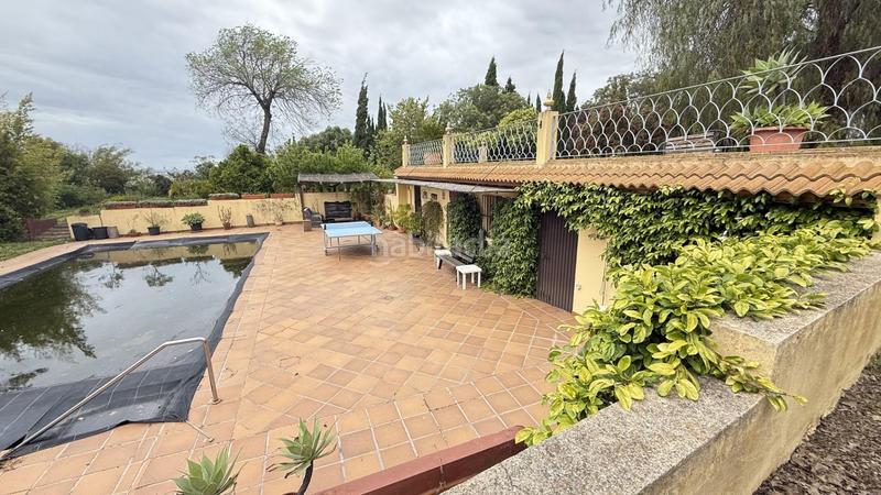 Foto a54a5047-cbfe-4380-be49-30453e30e3d3. Masía finca rústica en venta huelva en Moguer