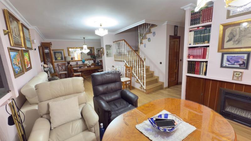 Foto 26f41492-673b-4708-88d5-6d2d2b9abc4a. Maison jumelée avec chauffage parking dans Urbadiez - Entrepuentes Sevilla