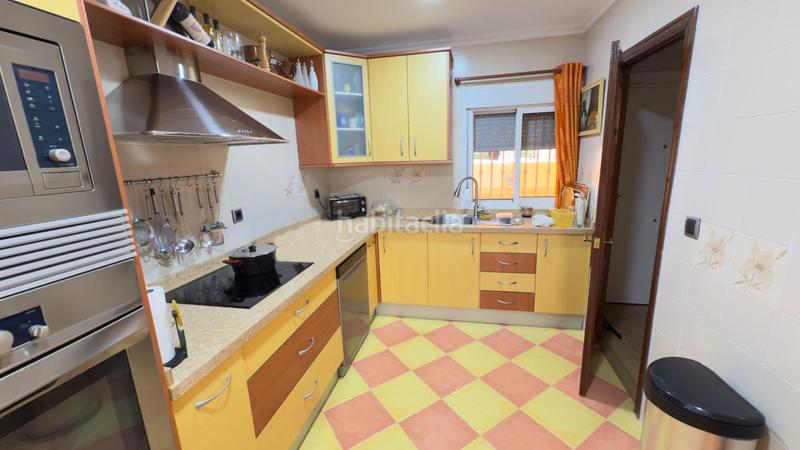 Foto b58c0747-1241-48ab-b766-c00502a0694b. Maison jumelée avec chauffage parking dans Urbadiez - Entrepuentes Sevilla