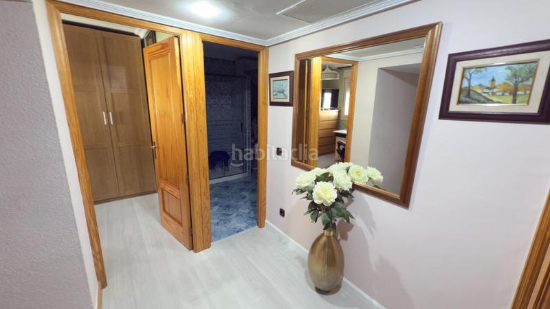 Foto c397da0a-0ba5-4fd2-85c4-95e9b64bd523. Maison jumelée avec chauffage parking dans Urbadiez - Entrepuentes Sevilla