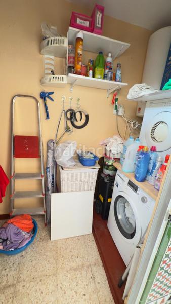 Foto f01545f1-6416-40cc-9408-4683fa6b11ca. Maison jumelée avec chauffage parking dans Urbadiez - Entrepuentes Sevilla