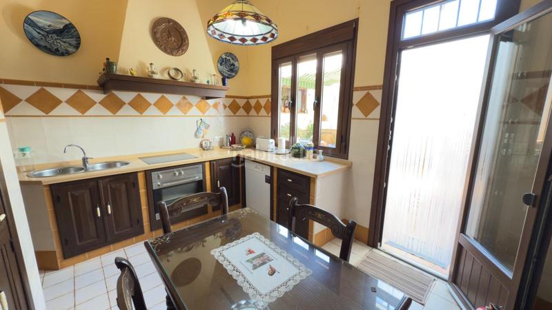 Foto e63432b9-0621-4715-9f4b-5d38f52f39d2. Casa exclusiva casa de planta baja huelva en Cortegana