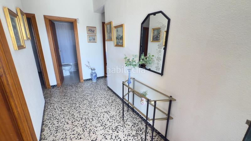 Foto f3d86669-bad8-4a33-a84f-cc62390ee95a. Masia amb aparcament a Gibraleón