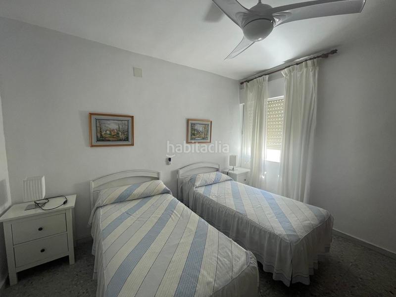 Foto abeb46b8-a774-470e-8a30-b3445bb0aac2. Dachwohnung mit parking in Punta Umbría