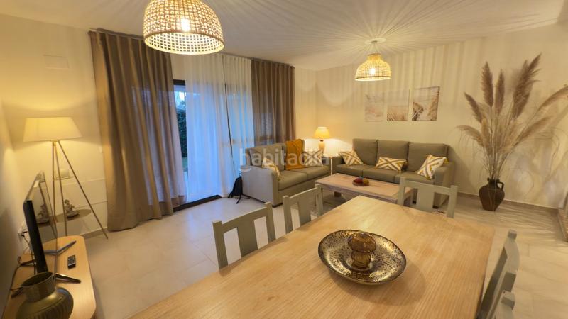 Foto 5386c7e0-e057-4cdb-8bb5-46563a0d8111. Casa adossada amb aparcament piscina a El Rompido