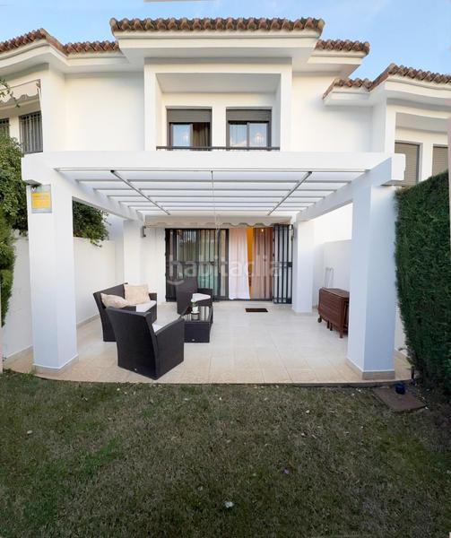 Foto 7de8528b-bf0c-4eb7-9ce2-4324e20d7dae. Casa adossada amb aparcament piscina a El Rompido