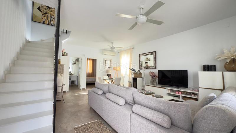 Foto 25614f14-586b-4cdc-9c54-a1e042068717. Towny house with parking pool in Urbasur Islantilla