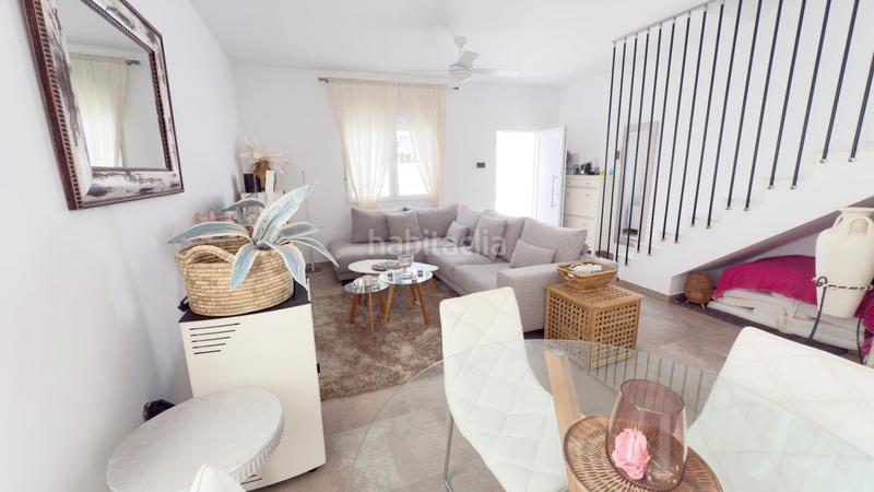 Foto 276f571e-5485-44a4-8037-7d018e9c0759. Towny house with parking pool in Urbasur Islantilla