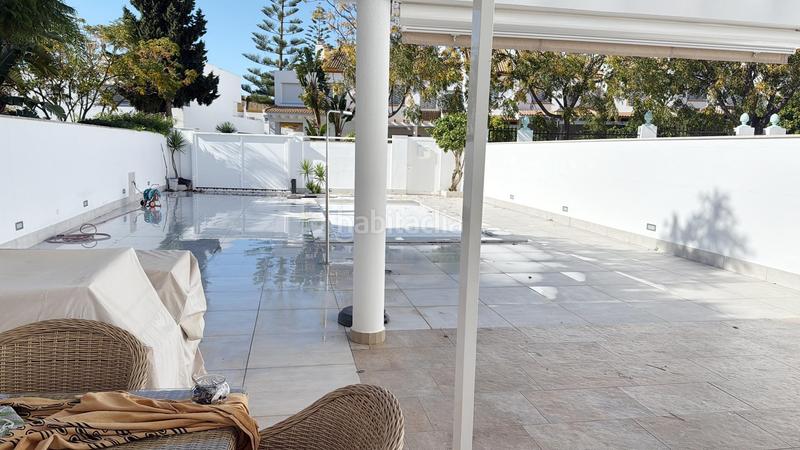 Foto 3827fe61-c816-43ef-bd2c-c7e549810633. Towny house with parking pool in Urbasur Islantilla