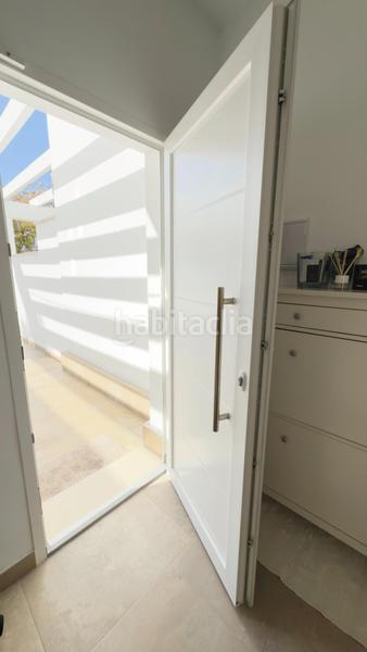 Foto fc3f6e32-bb32-406b-b955-d2eb4e3798f5. Towny house with parking pool in Urbasur Islantilla