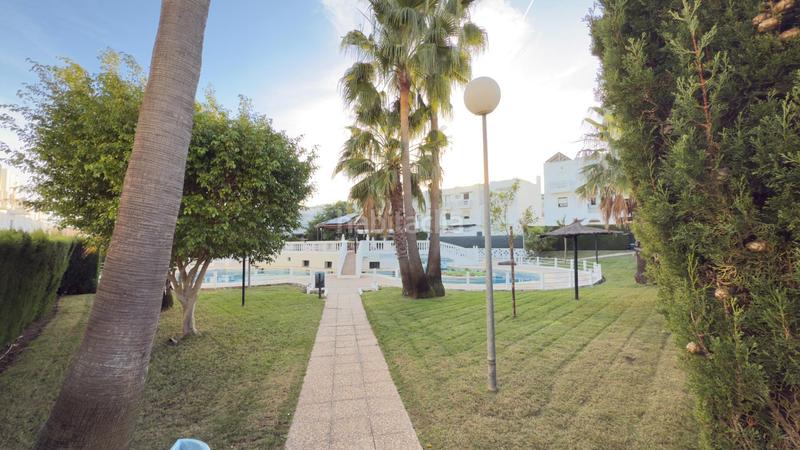 Foto ee027017-2e6e-4ee2-b1bd-82fdaaec556e. Maison jumelée avec parking piscine dans El Portil