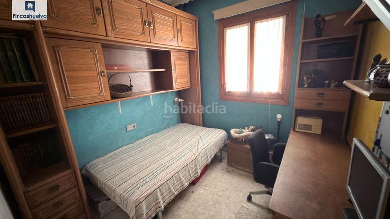 Foto e5b209c7-67ca-462e-9482-6251a4bfb24d. Casa adossada amb aparcament a Palos de la Frontera
