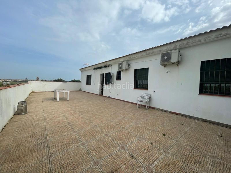 Foto 046eb449-4876-4fbe-b992-b62adedef1c0. Masia amb aparcament a Niebla
