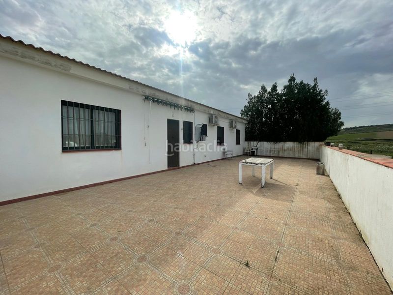 Foto 1dc7aa21-c16c-4724-b2c3-91fef5ba043d. Masia amb aparcament a Niebla