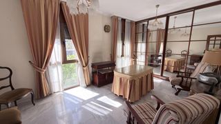 Appartement à Centro. Estupendo piso en doctor rubio con plaza de garaje y trastero