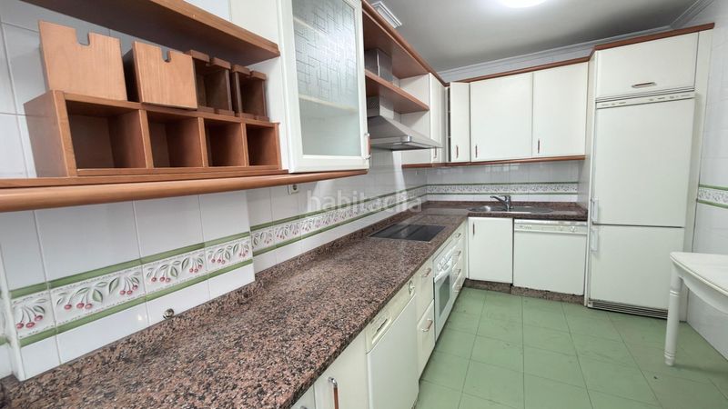 Foto 71b09dba-bbc4-4c23-b088-f298607b0755. Pis amb aparcament a Centro Huelva