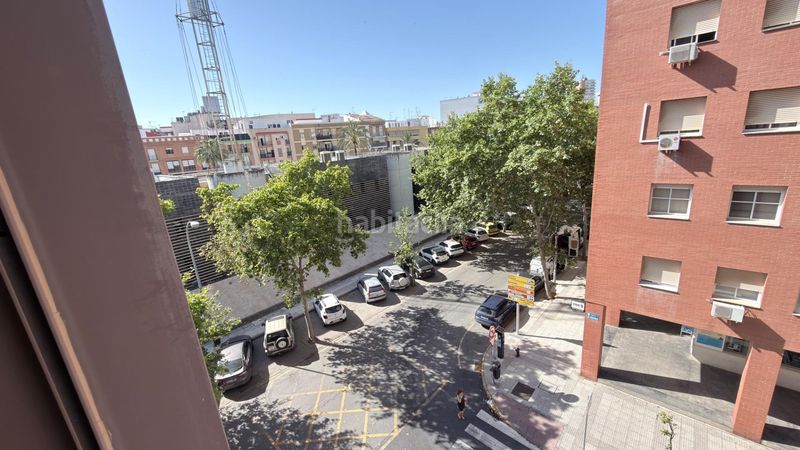 Foto b9d73231-c37e-4339-9cab-7dccd452f429. Pis amb aparcament a Centro Huelva