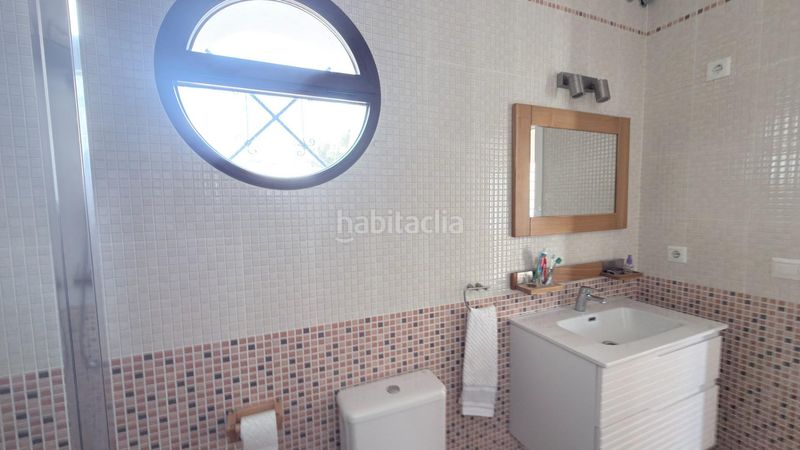 Foto 22a2914c-c951-4256-b7bb-eeffb974c46b. Casa aparellada amb aparcament piscina a Mazagón