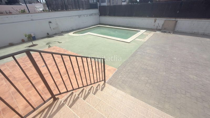 Foto 3b28fbc9-58d9-4ed6-807c-3004fe00d75e. Casa aparellada amb aparcament piscina a Mazagón