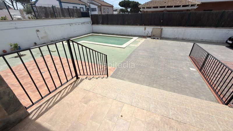 Foto fbb2d25f-2f36-4ba3-96e4-fea375daca86. Casa aparellada amb aparcament piscina a Mazagón