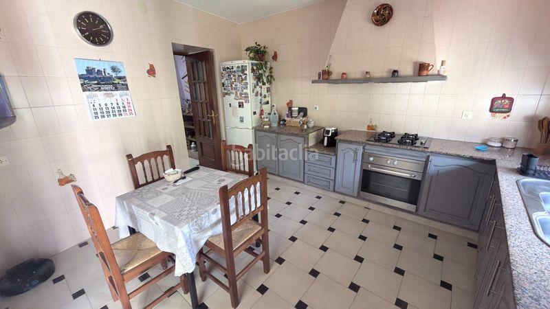 Foto 1e1379d5-526c-4ca5-9138-2b5fd8393a23. Edifici a Cortegana