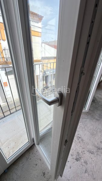 Foto db92ec14-c334-4b6e-b3a6-8a7646075f23. Edificio  en construcción en el centro huelva en Lepe