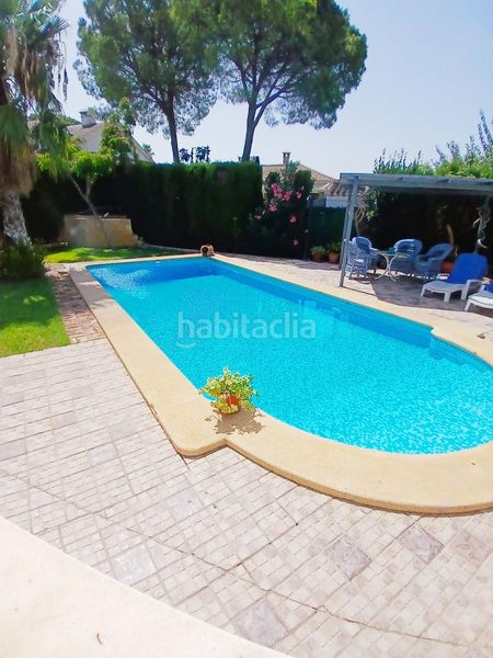 Foto d6925cb5-6aa2-4f82-b49d-e485d28c4834. Xalet amb calefacció aparcament piscina a Dehesa - Monacilla Aljaraque