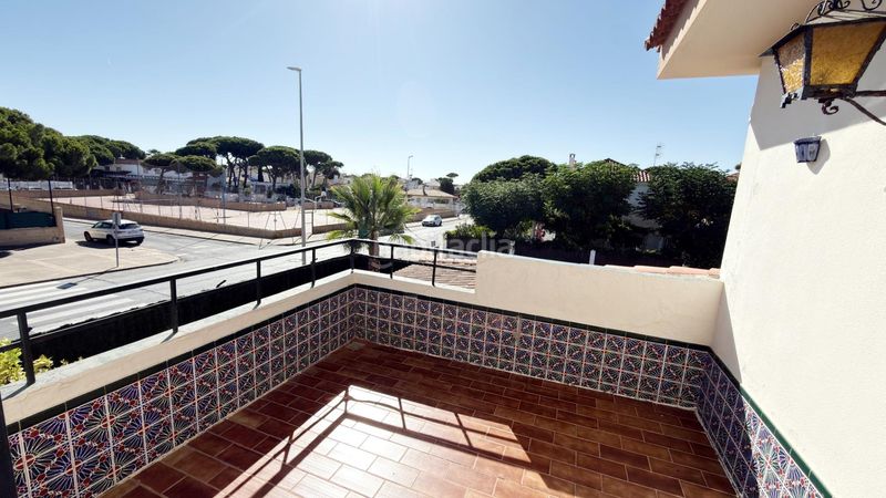 Foto 7ca92805-2cd2-4369-81b2-181d82da3739. Xalet amb aparcament a Urbasur Islantilla