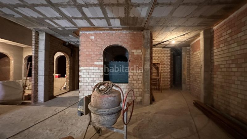 Foto fa7c4462-d3ed-41f6-a58e-261fe910f1b9. Edifici a Bollullos Par del Condado