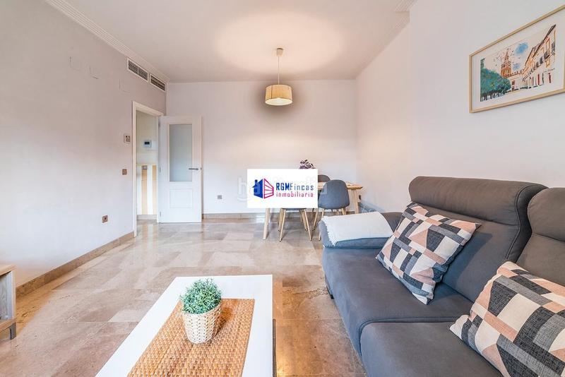 Foto 9f8ec087-ac9a-4c18-a0b8-523ea1581abd. Appartamento con riscaldamento in La Calzada - La Florida Sevilla