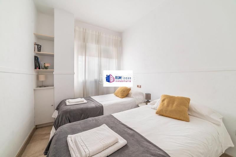 Foto 5a886f91-cfe2-45c3-8f1c-01c3b1b911b8. Pis amb calefacció a La Calzada - La Florida Sevilla