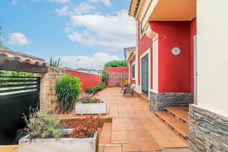 Foto b3ca9805-658e-4a28-9975-de4eab7e52fe. Chalet avec chauffage piscine dans Olivar de Quintos Montequinto